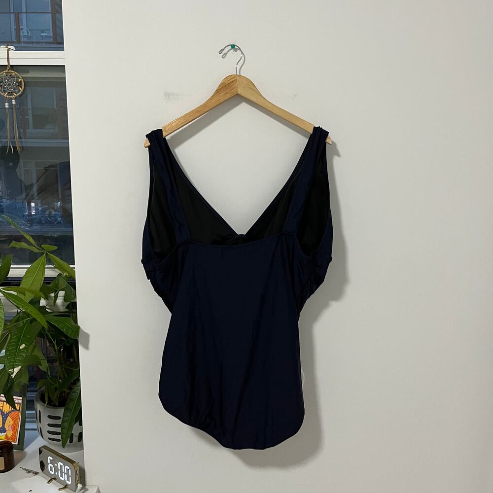 NEW J. Crew Navy Blue Ruched One Piece Bathing Suit Size 24 - Picture 4 of 8